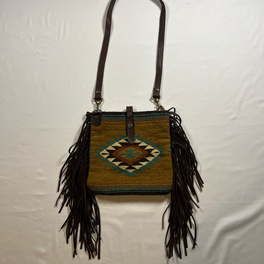 Mcfadin Boho Fringe Crossbody Bag